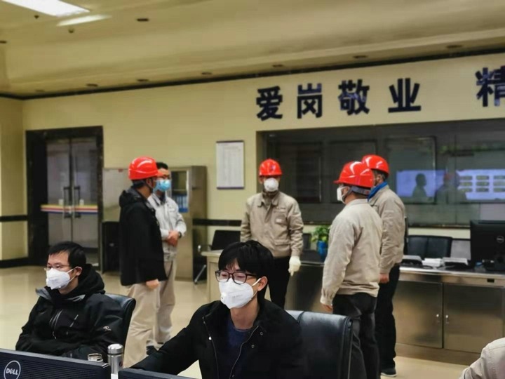 多志成城共克时艰，多志成城战胜疫情