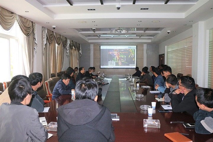 集团党委副书记、工会主席王鑫到天井煤矿发展安全出产大查抄