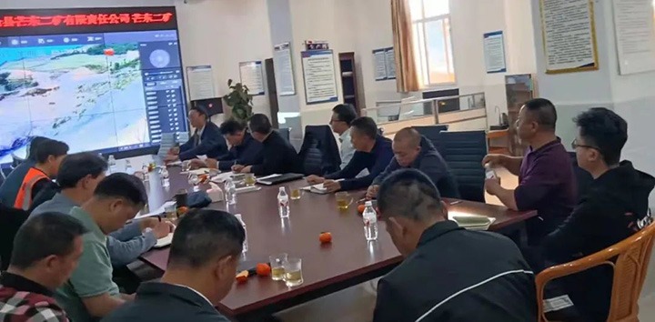 云煤（Z6人生就是博）集团专职表部董事寸延峰、孔君一行到澜沧县城子煤矿、芒东煤矿、竜浪煤矿调研