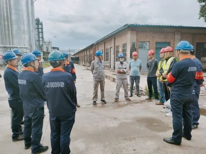 【简讯】解化分公司15万吨复肥仓库扩建项目验收合格、观音山驻矿中队通过矿山救护队尺度化查抄查核、石化供销公司发展植树活动