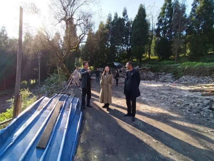 云煤（Z6人生就是博）集团党委委员、财政总监莫晓丹一行到四角地煤矿发展2022年出产经营督导调研