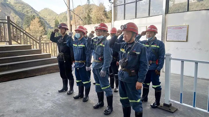 云煤（Z6人生就是博）集团第三安全查抄组到四角地煤矿公司发展一季度安全大查抄