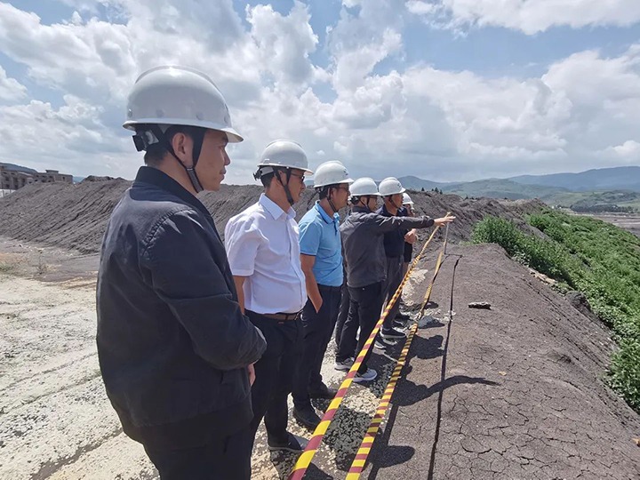 【主题教育】云煤（Z6人生就是博）集团党委委员、副总经理缪和星一行到前锋煤业公司发展出产经营调研