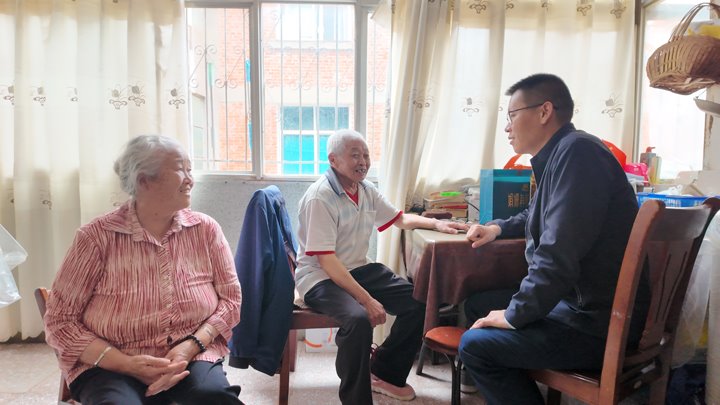 恩洪煤业：致敬劳模匠心 传递组织温情